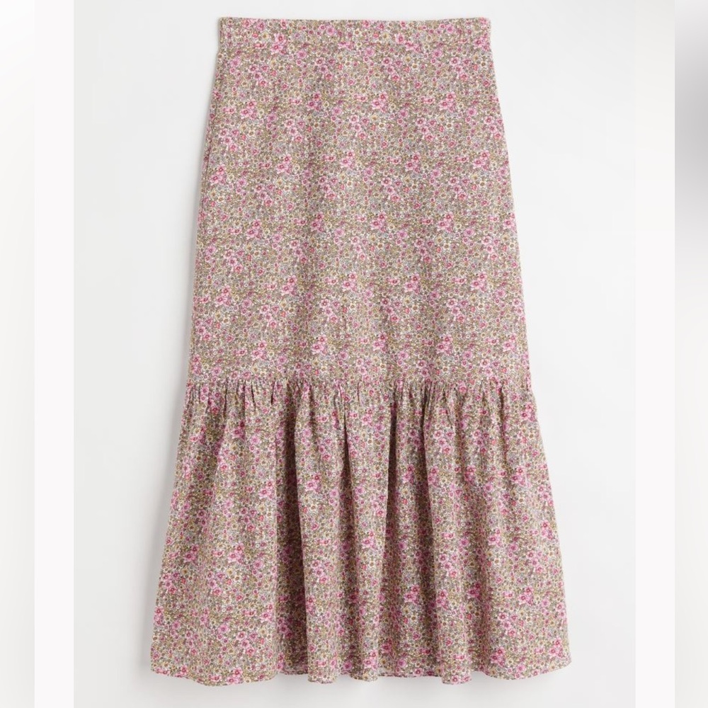H&M Mid calf floral midi skirt